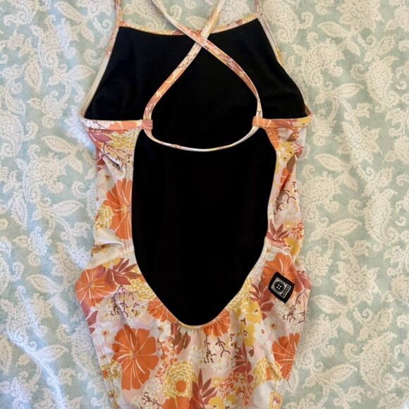 Jolyn Suit - Brandon 2, Size 26 - Picture 2 of 3